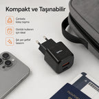 PL-E11 20W PD Çift Girişli Hızlı Şarj Başlığı, USB ve Type-C Seyahat Adaptörü
